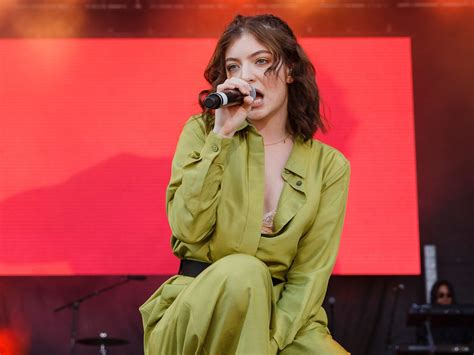 lorde bong|Lorde Reveals She Was on MDMA While Making 'Melodrama'.
